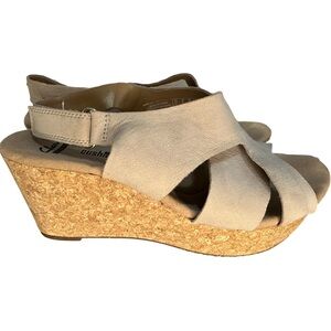 Clarks Size‎ 8M Beige Annadel Bari Cork Wedge Slingback Sandals